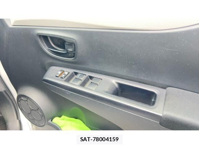 Toyota VITZ 2014-01 7730376-9