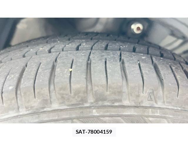Toyota VITZ 2014-01 7730376-4