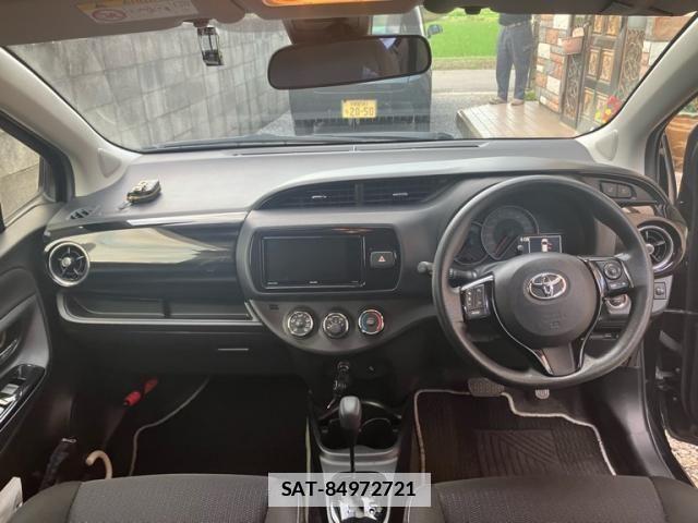 Toyota VITZ 2018-07 7730375-9