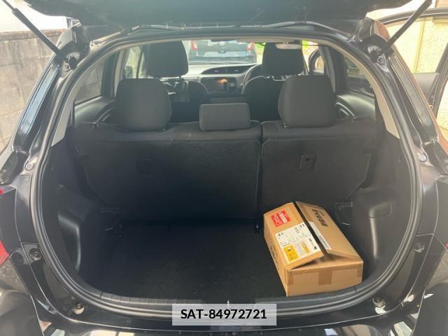 Toyota VITZ 2018-07 7730375-11
