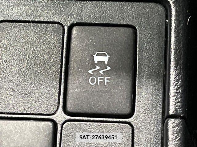 Toyota VITZ 2016-04 7790255-6