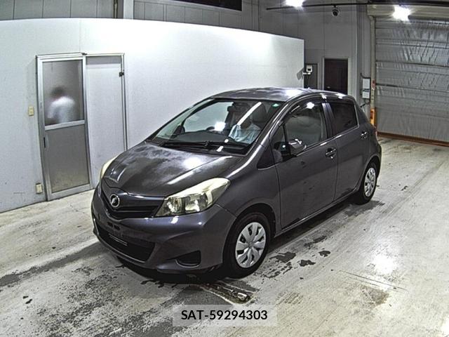 Toyota VITZ 2011-10 7780261-0