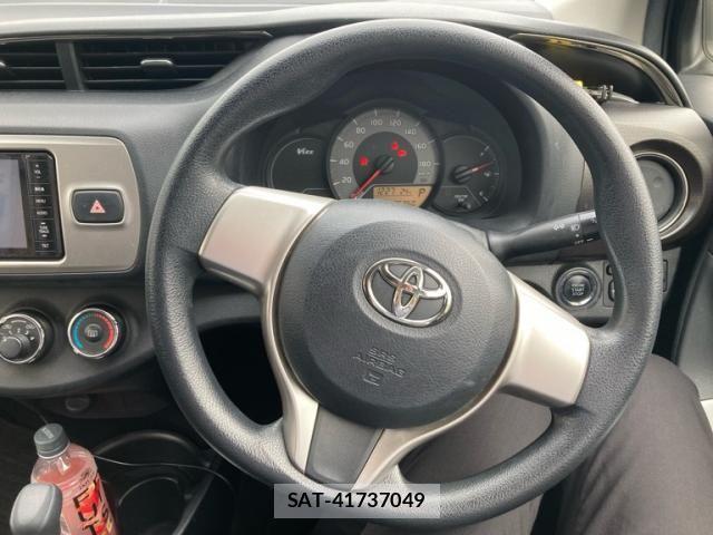 Toyota VITZ 2014-09 7790246-12