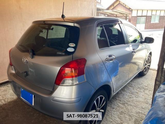 Toyota VITZ 2009-10 7790241-2