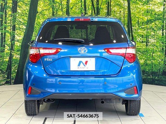 Toyota VITZ 2017-06 7790258-14