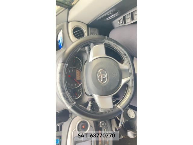 Toyota VITZ 2013-08 7790252-17