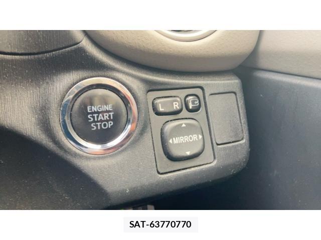 Toyota VITZ 2013-08 7790252-21