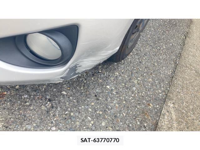 Toyota VITZ 2013-08 7790252-3