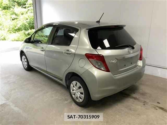 Toyota VITZ 2011-05 7780260-1