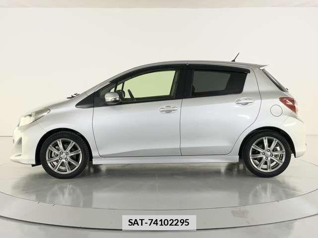 Toyota VITZ 2013-04 7790257-2