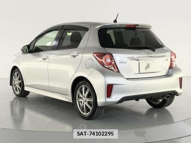 Toyota VITZ 2013-04 7790257-3