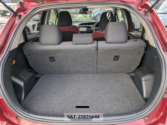 Toyota VITZ 2017-06 7790254-10