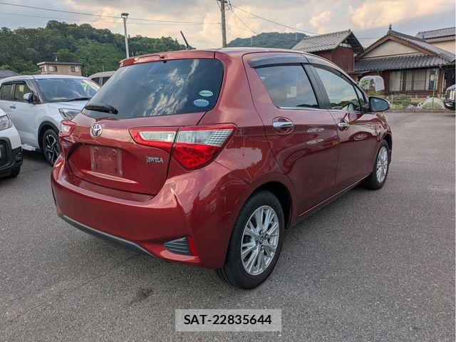 Toyota VITZ 2017-06 7790254-3