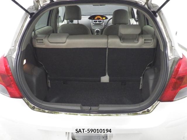 Toyota VITZ 2010-03 7860322-11