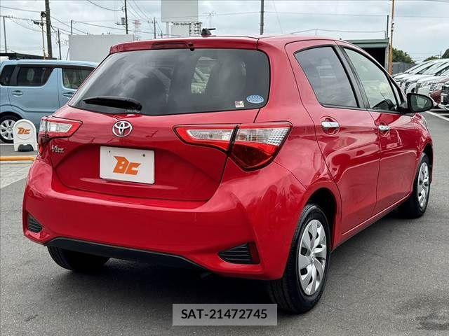 Toyota VITZ 2018-12 7880293-14