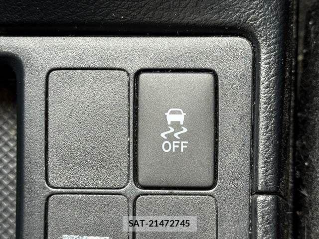 Toyota VITZ 2018-12 7880293-27