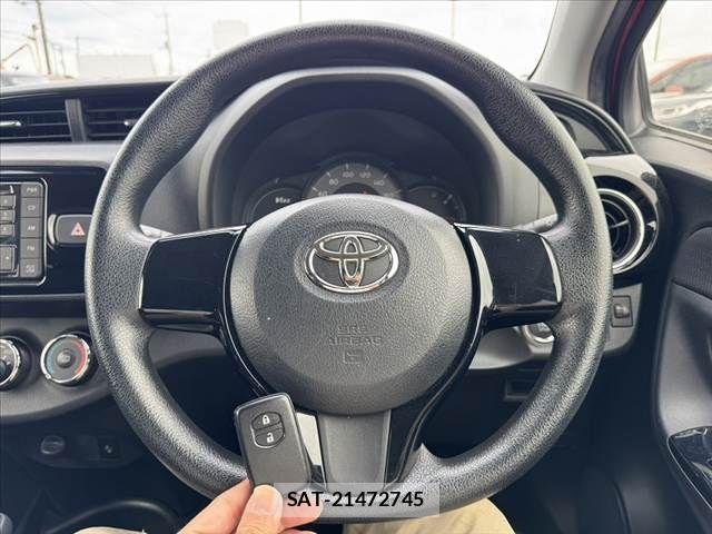 Toyota VITZ 2018-12 7880293-6