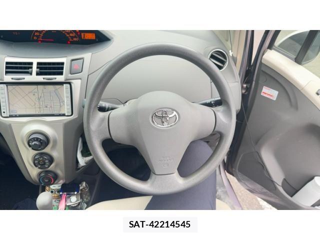 Toyota VITZ 2009-10 7880303-12