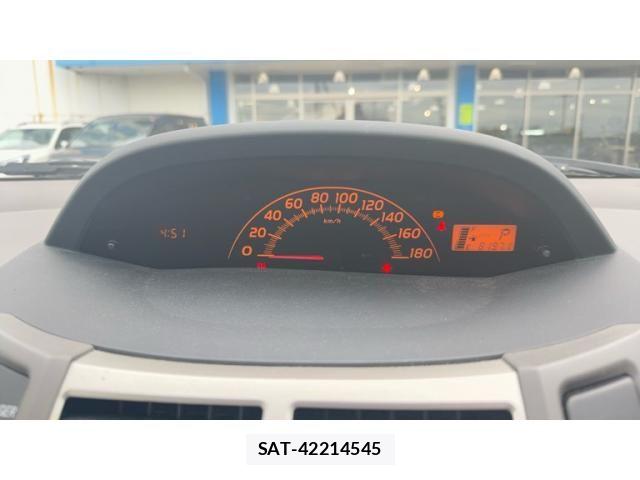 Toyota VITZ 2009-10 7880303-14