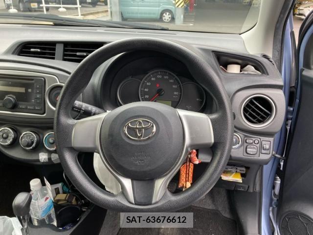 Toyota VITZ 2012-06 7880310-14