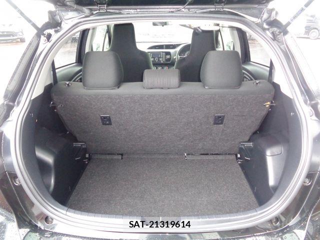 Toyota VITZ 2019-09 7880292-11