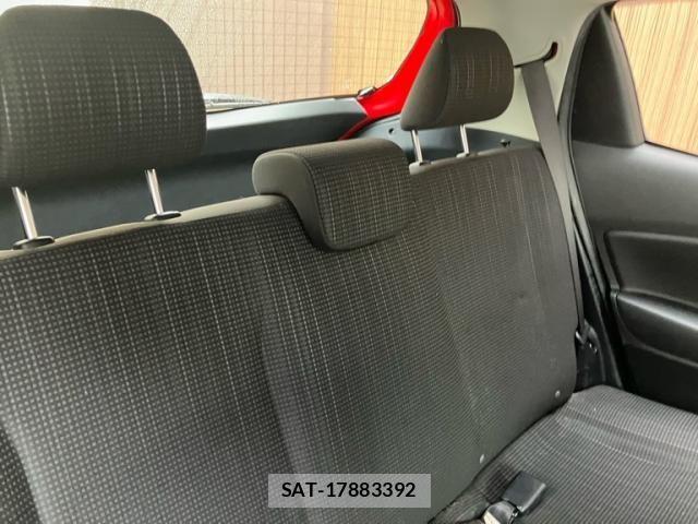 Toyota VITZ 2015-02 7880308-10