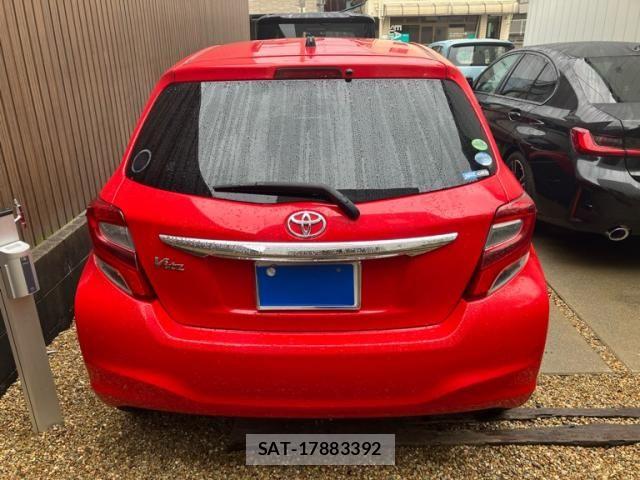 Toyota VITZ 2015-02 7880308-3