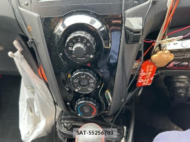 Toyota VITZ 2007-06 7880299-22