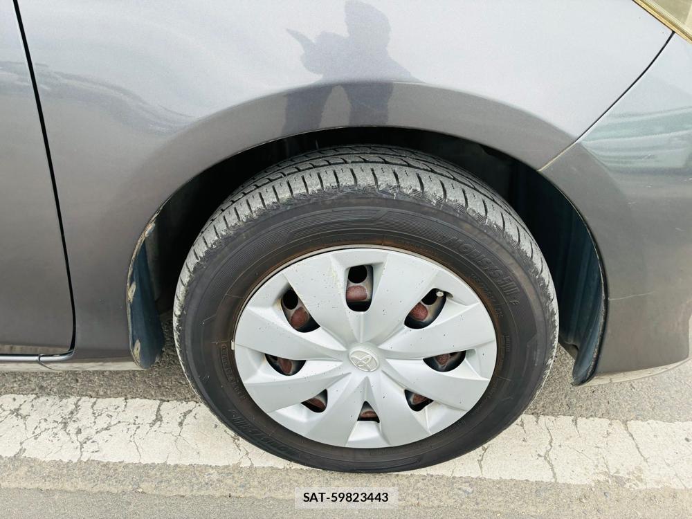 Toyota VITZ 2011-08 7780258-29