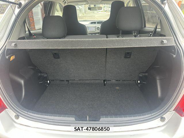 Toyota VITZ 2012-04 7880302-7