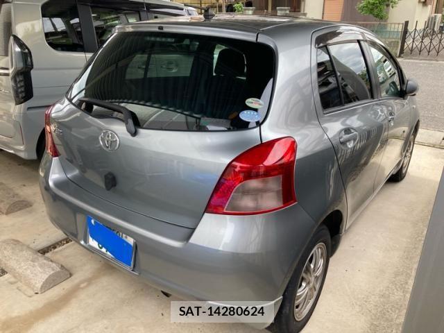 Toyota VITZ 2007-07 7880306-7