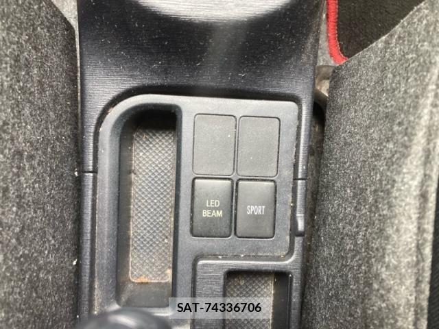 Toyota VITZ 2012-02 7880295-18