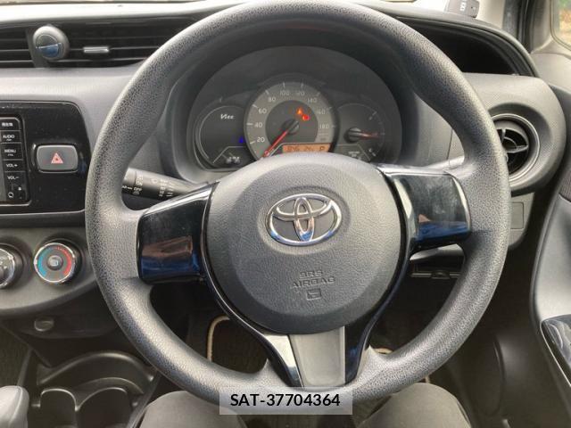 Toyota VITZ 2016-08 7880297-7