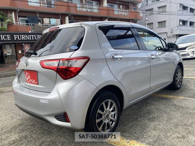 Toyota VITZ 2019-02 7880294-2