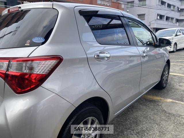 Toyota VITZ 2019-02 7880294-6