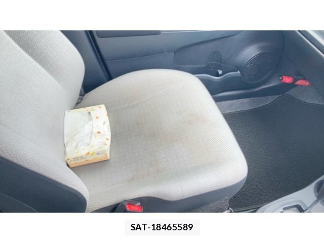 Toyota VITZ 2012-01 7880304-16