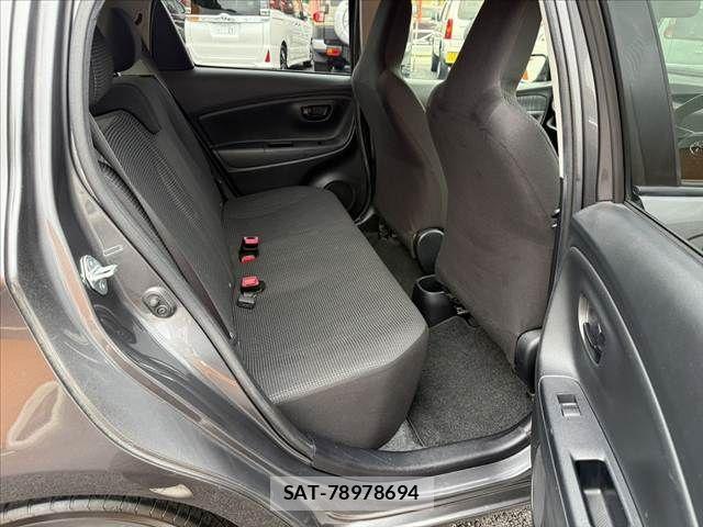Toyota VITZ 2018-01 7903591-19