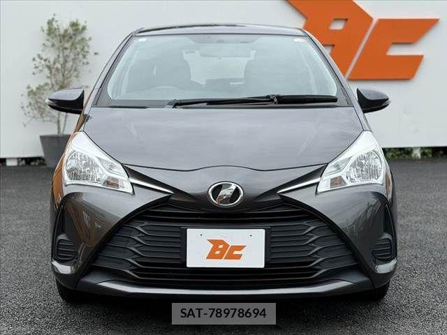 Toyota VITZ 2018-01 7903591-8