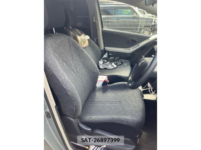 Toyota VITZ 2010-01 7903593-12