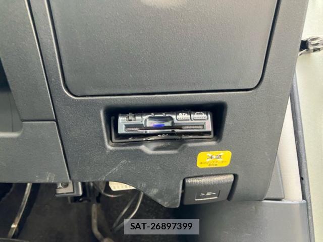 Toyota VITZ 2010-01 7903593-16