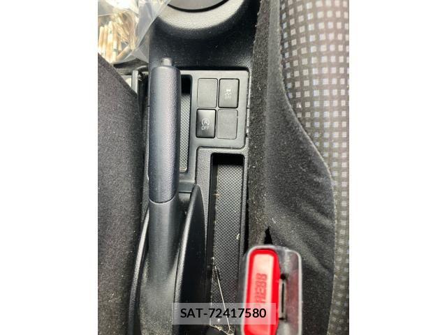 Toyota VITZ 2014-12 7903592-24