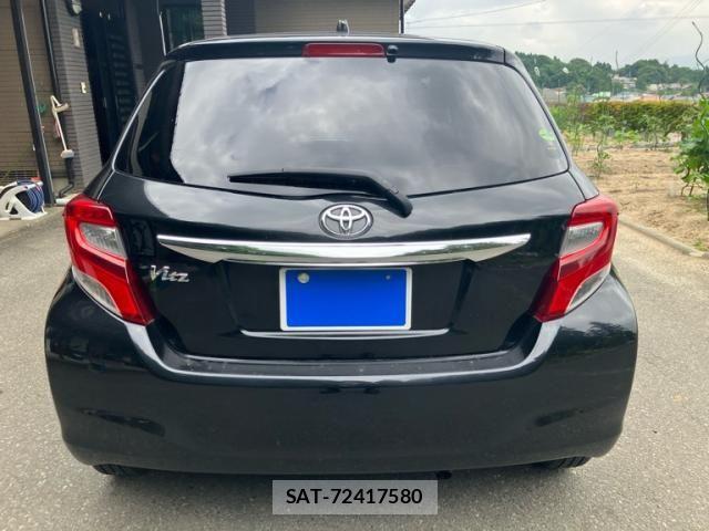 Toyota VITZ 2014-12 7903592-4