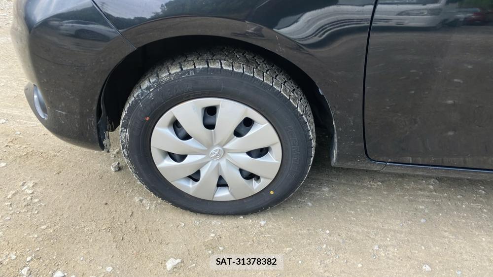 Toyota VITZ 2013-12 7749324-25