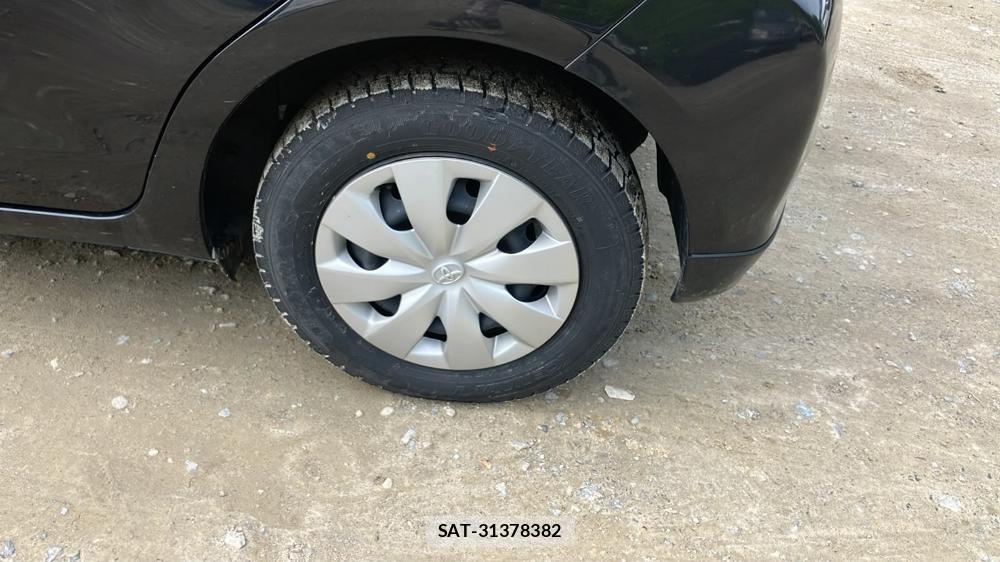 Toyota VITZ 2013-12 7749324-26