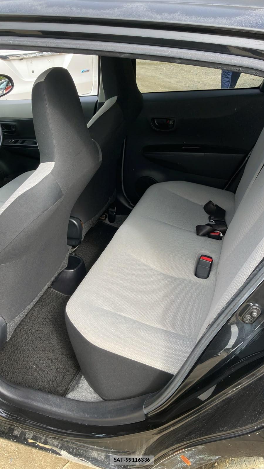 Toyota VITZ 2012 7230132-9