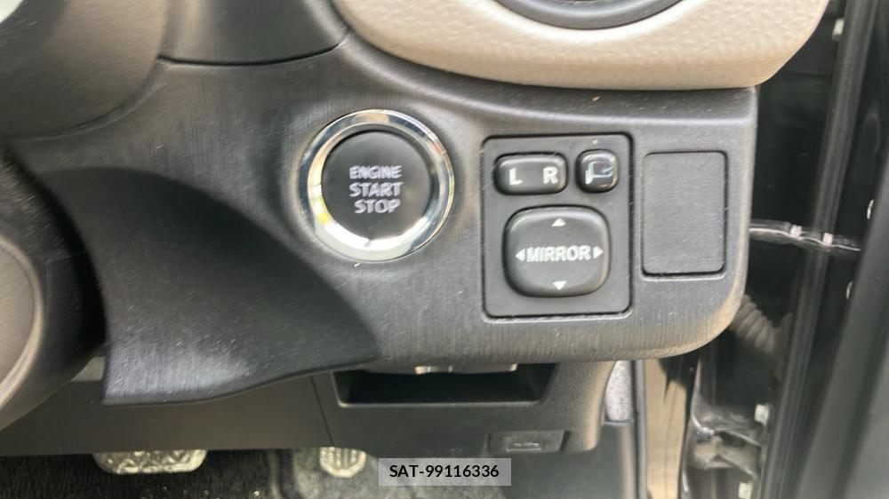 Toyota VITZ 2012 7230132-14