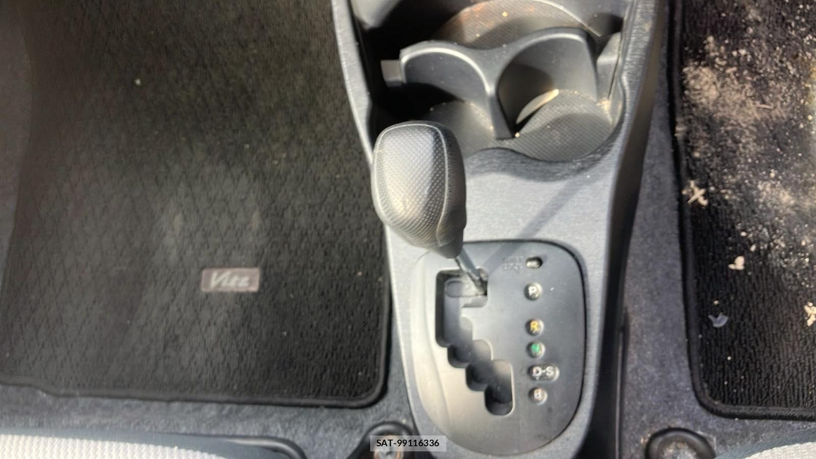 Toyota VITZ 2012 7230132-16