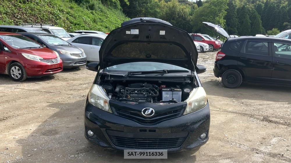 Toyota VITZ 2012 7230132-32