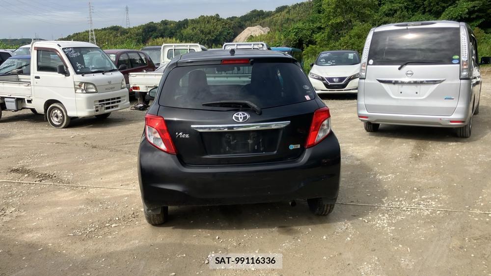 Toyota VITZ 2012 7230132-3