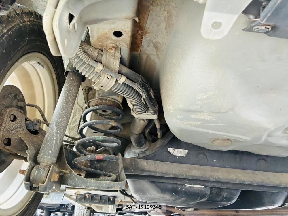 Toyota VITZ 2011 7686698-35